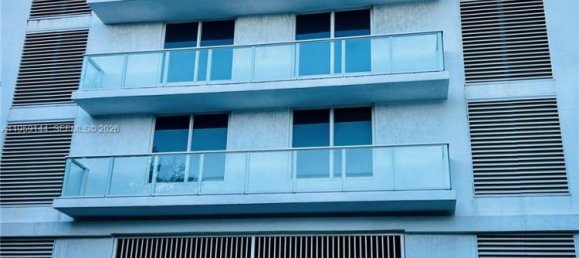 2 dormitorios propiedad comercial en venta en Miami, Miami-Dade, Florida, USA № 615542 2