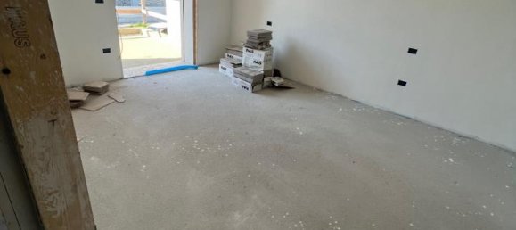 4 rooms Villa in Albignasego, Italy No. 2921 33