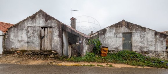 2 bedrooms House in Porto de Mos, Portugal No. 16569 22