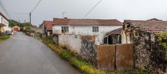 2 bedrooms House in Porto de Mos, Portugal No. 16569 20