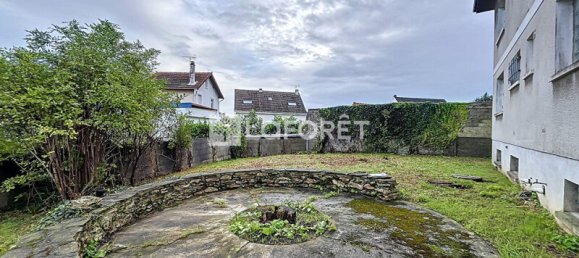 Здание с 4 спальнями в Виньё-сюр-Сен, Франция № 177777 3