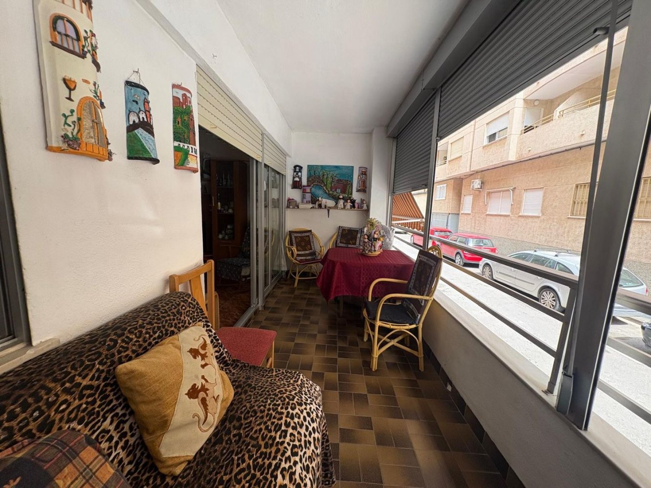 3 bedrooms Apartment in Valencia, Spain No. 237563