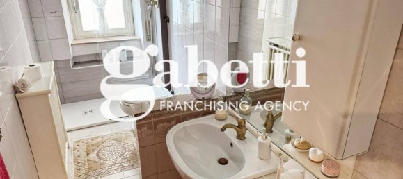 1 bedroom Apartment in Rome, Italy No. 272593 16