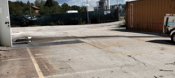 350m² Warehouse in Montefredane, Italy No. 303379 12