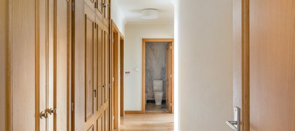 5 bedrooms Duplex in Porto, Portugal No. 117072 14