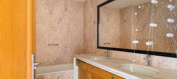 5 bedrooms Duplex in Porto, Portugal No. 117072 19