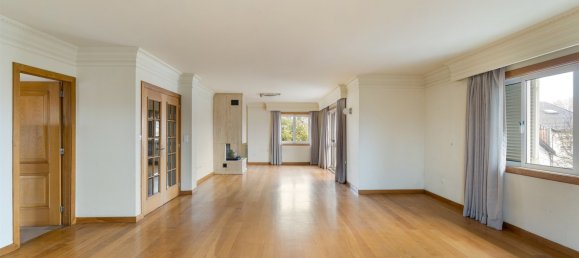 5 bedrooms Duplex in Porto, Portugal No. 117072 8