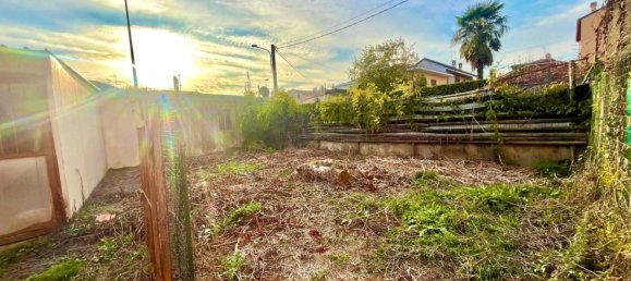 3 bedrooms House in Cirié, Italy No. 106467 10