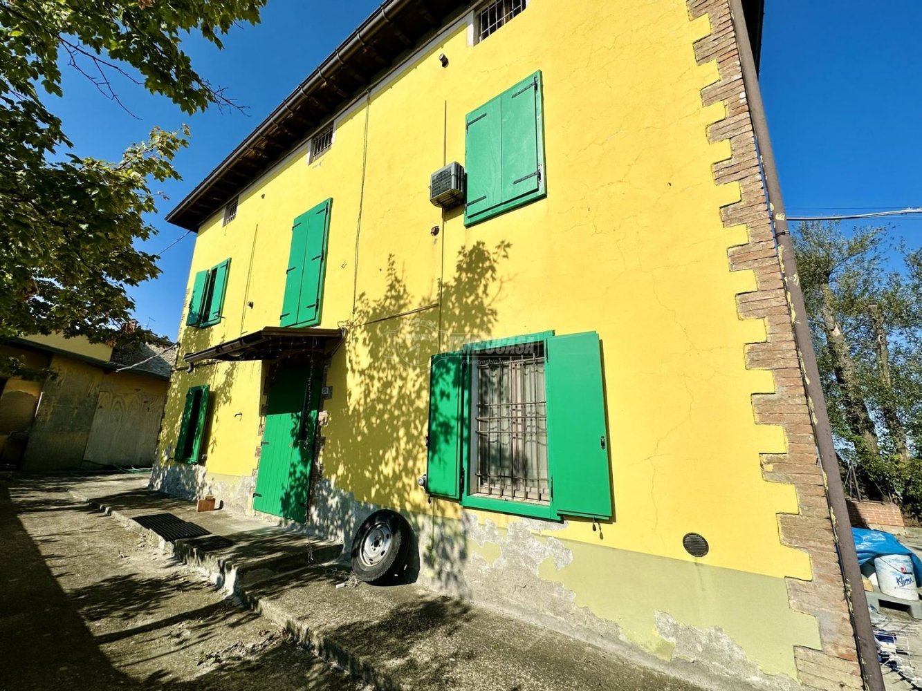 5 bedrooms House in Pavullo nel Frignano, Italy No. 370218