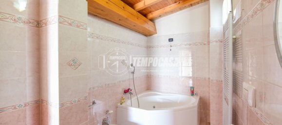 6 rooms Apartment in Veleso, Italy No. 211418 17