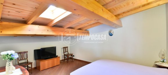 6 rooms Apartment in Veleso, Italy No. 211418 16