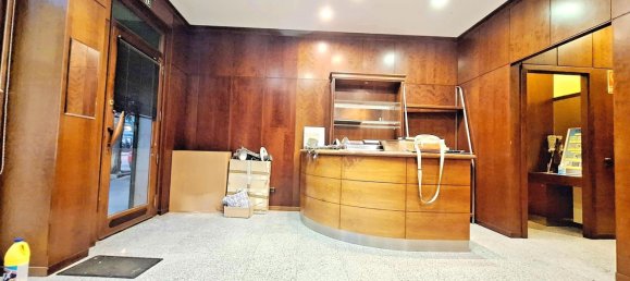 Gewerbliche Immobilie in Ferrol, Spain 160m², Nr. 46527 12