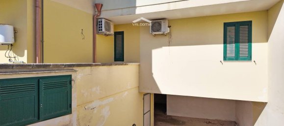 2 bedrooms House in Ortelle, Italy No. 171940 26