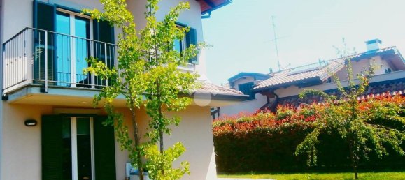 4-Zimmer Villa in Besana in Brianza, Italy, Nr. 3106 107