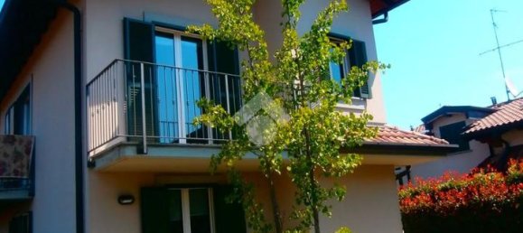4-Zimmer Villa in Besana in Brianza, Italy, Nr. 3106 105