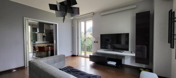 4-Zimmer Villa in Besana in Brianza, Italy, Nr. 3106 50