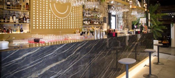 Gewerbliche Immobilie in Castellabate, Italy 150m², Nr. 280604 2