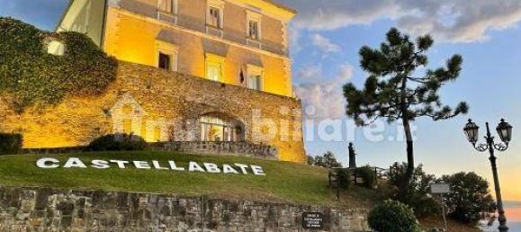 Gewerbliche Immobilie in Castellabate, Italy 150m², Nr. 280604 9