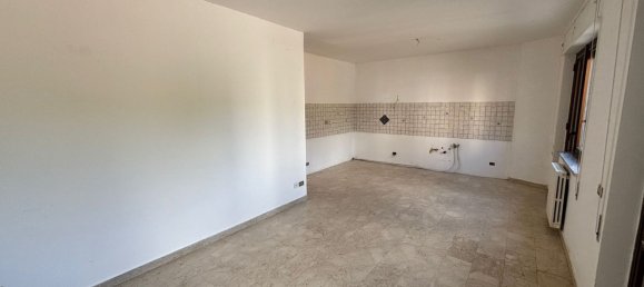 5 bedrooms Villa in Lamezia Terme, Italy No. 355150 2