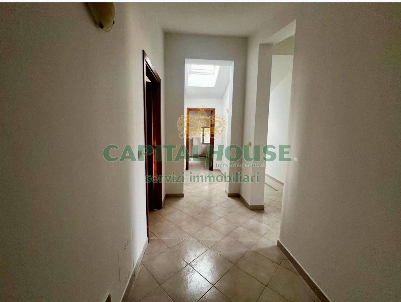 Casa de 4 divisões em San Potito Ultra, Italy N.º 274247