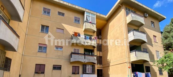 3 bedrooms Apartment in Messina, Italy No. 103714 5