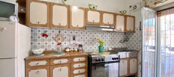 3 bedrooms Apartment in Messina, Italy No. 103714 22