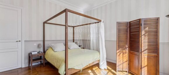 5 bedrooms Apartment in Paris, France No. 351606 6