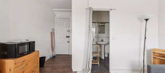 5 bedrooms Apartment in Paris, France No. 351606 14