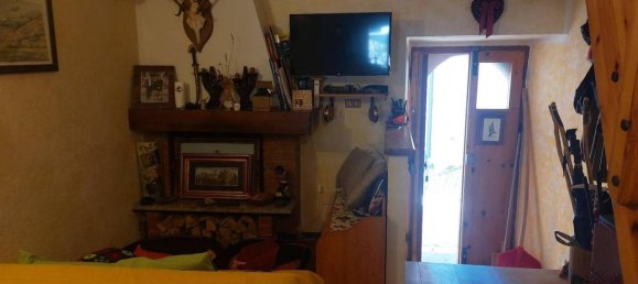 2 rooms House in Rocca di Mezzo, Italy No. 151223 7