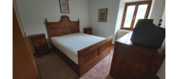 5 bedrooms House in Berbenno, Italy No. 253196 5