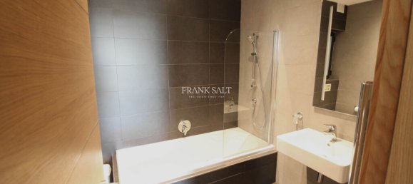 Apartamento T2 em Saint Julian's, Malta N.º 9792 7