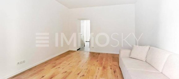 2 rooms Apartment in Hernals, Austria No. 253591 2