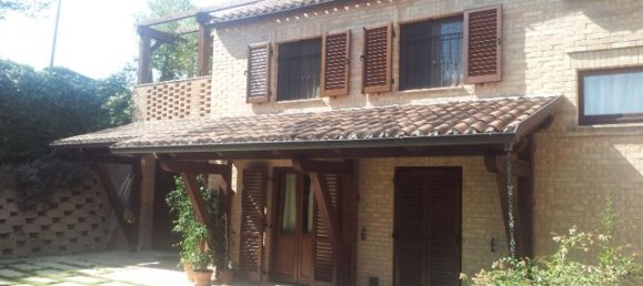 Дом с 10 комнатами в Сант Эльпидио а Маре, Италия № 306921 13