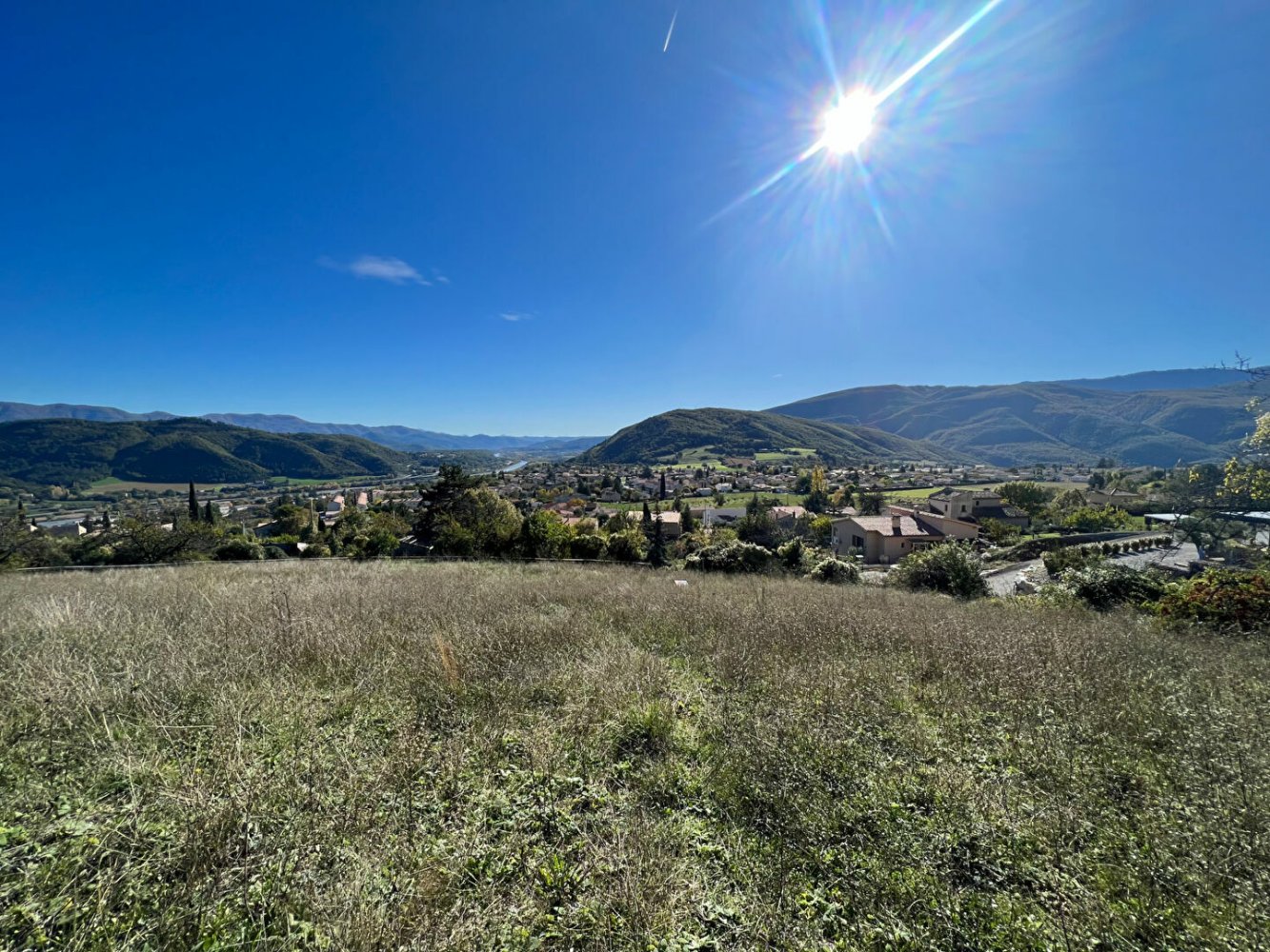  Land in Sisteron, France No. 105434