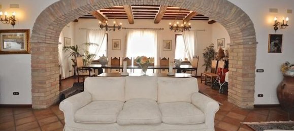 4 غرف نوم فيلا في Perugia, Italy رقم 54502 11