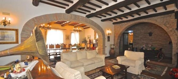 4 غرف نوم فيلا في Perugia, Italy رقم 54502 10