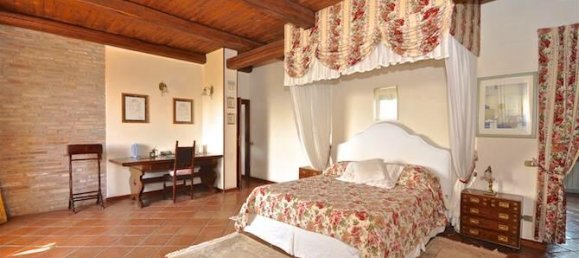 4 غرف نوم فيلا في Perugia, Italy رقم 54502 17