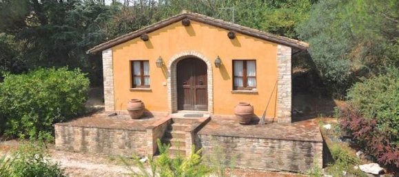 4 غرف نوم فيلا في Perugia, Italy رقم 54502 24