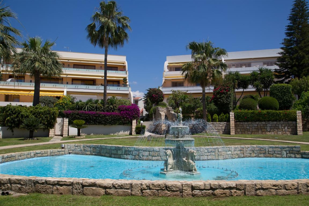 Apartamento de 3 dormitorios en Limassol, Cyprus No. 158145