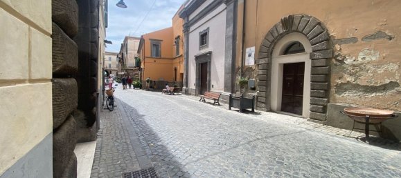 60m² Commercial property in Tarquinia, Italy No. 287548 3