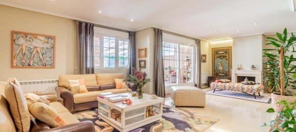 5 bedrooms Townhouse in Las Rozas de Madrid, Spain No. 167520 5