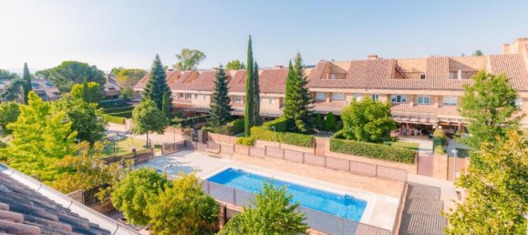 5 bedrooms Townhouse in Las Rozas de Madrid, Spain No. 167520 2
