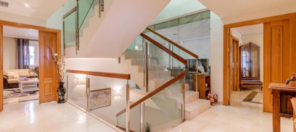 5 bedrooms Townhouse in Las Rozas de Madrid, Spain No. 167520 3