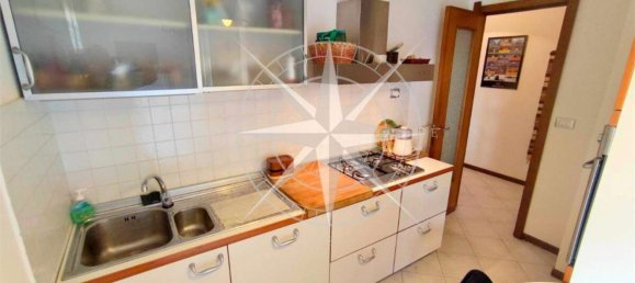 3غرفة شقة في Rapallo, Italy رقم 9788 7