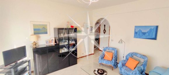 3غرفة شقة في Rapallo, Italy رقم 9788 5