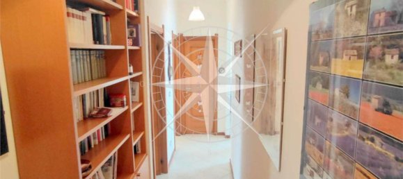 3غرفة شقة في Rapallo, Italy رقم 9788 6