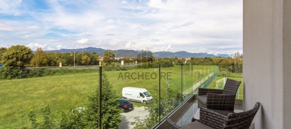 Apartamento de 3 dormitorios en Bergamo, Italy No. 380806 27