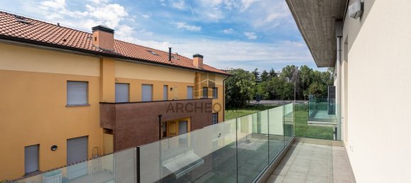 Apartamento de 3 dormitorios en Bergamo, Italy No. 380806 38