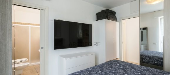 Apartamento de 3 dormitorios en Bergamo, Italy No. 380806 42