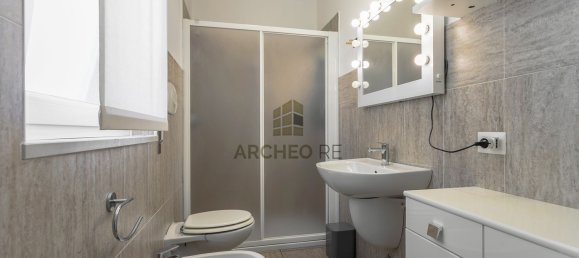 Apartamento de 3 dormitorios en Bergamo, Italy No. 380806 44